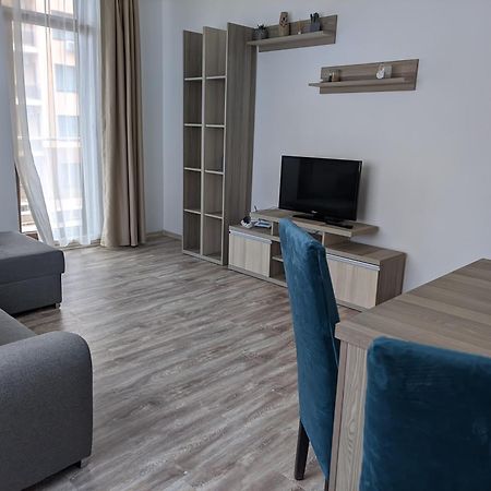 Summerland Beach&Sun Apartments Mamaia Room photo