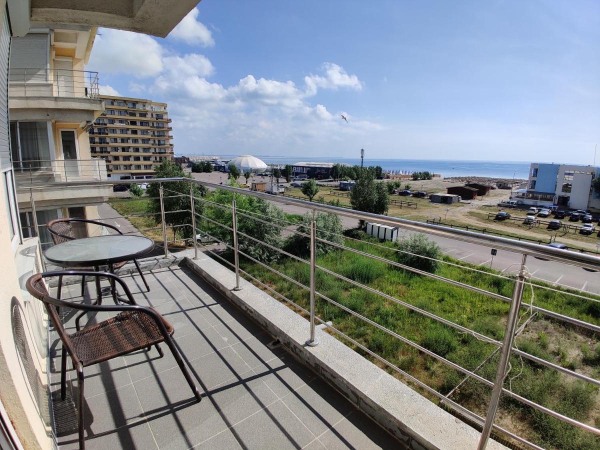 Summerland Beach&Sun Apartments Mamaia Exterior photo