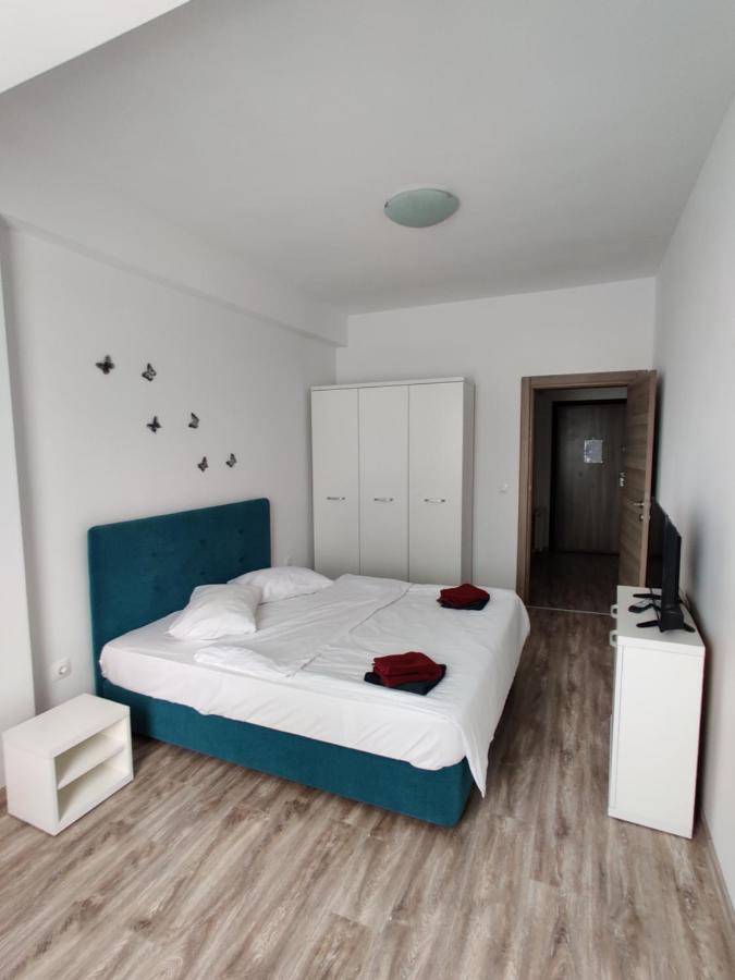 Summerland Beach&Sun Apartments Mamaia Exterior photo